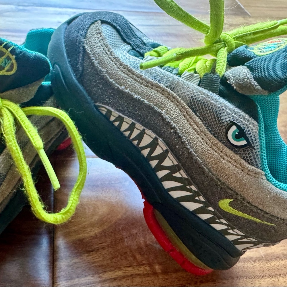 Nike Air Max 95 size 11 C “monster sneaker”